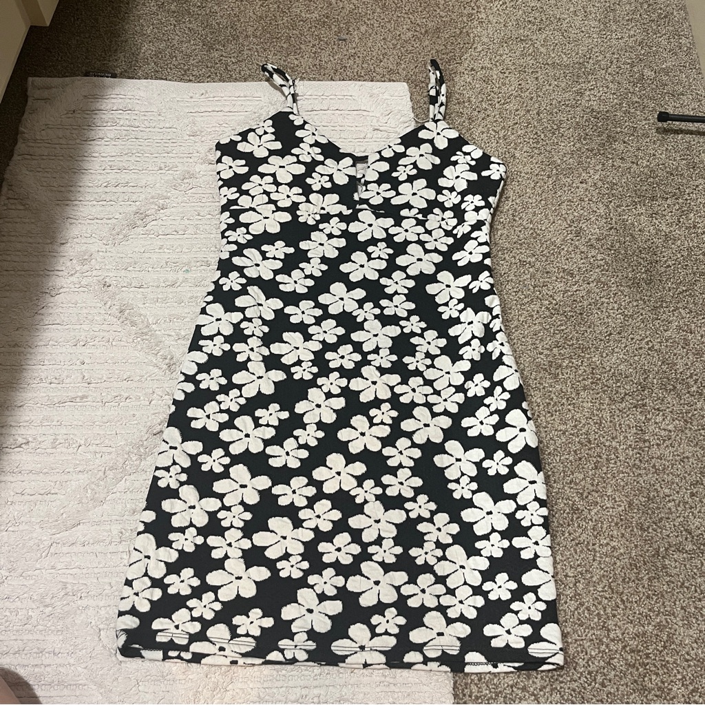 Open Back Floral Bodycon Dress